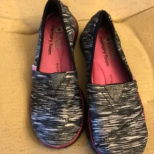 Bobs brand new never worn